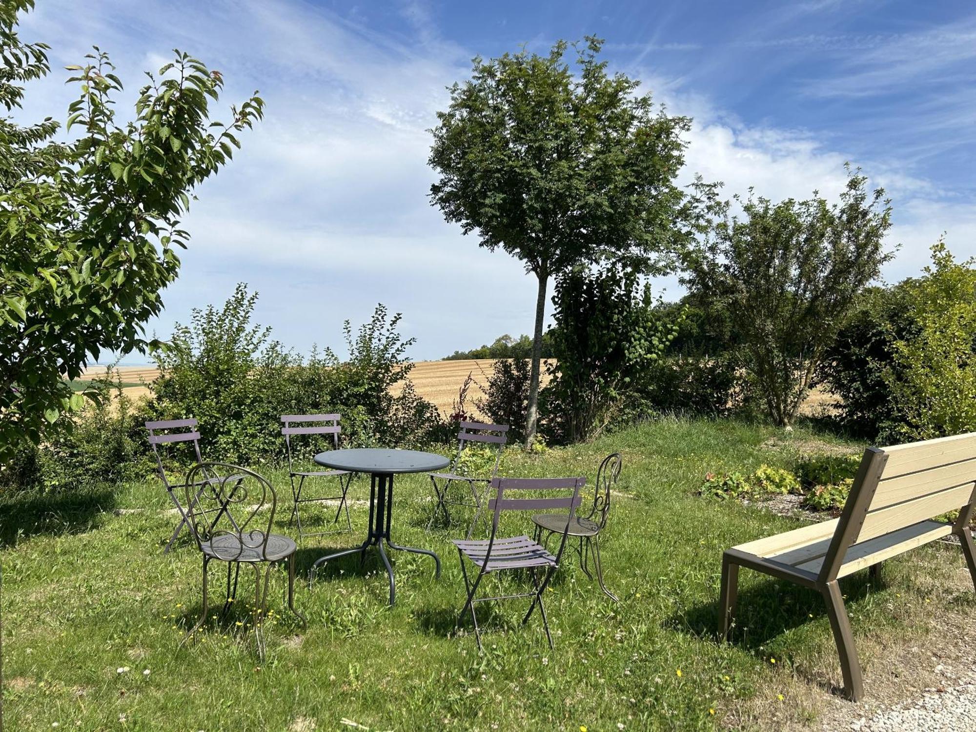 Вилла Happy Cernay-les-Reims Экстерьер фото